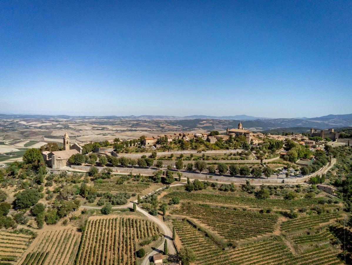 Podere Soccorso Montalcino Exterior photo